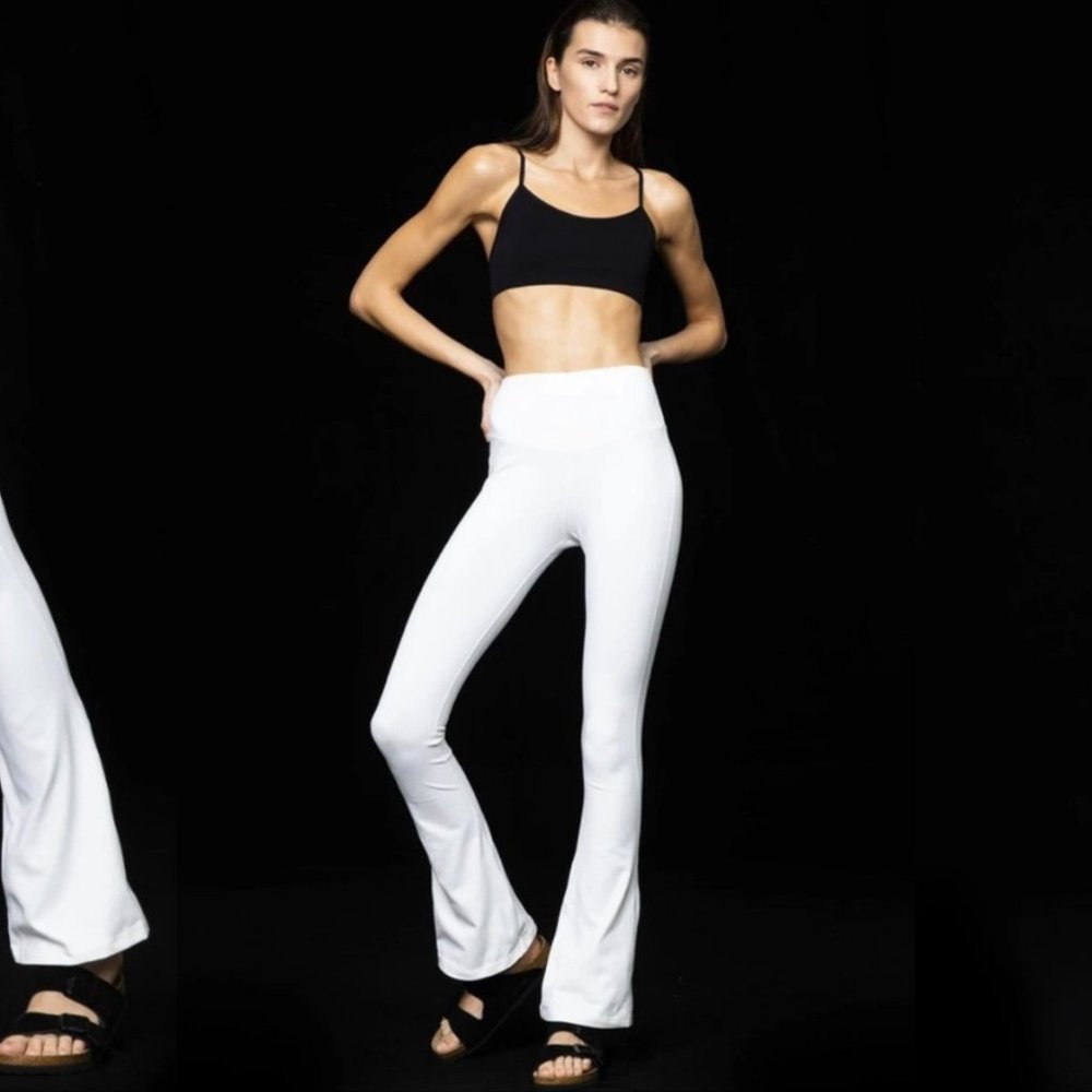 SPLIT59 Raquel High Waist Flared Leggings - White